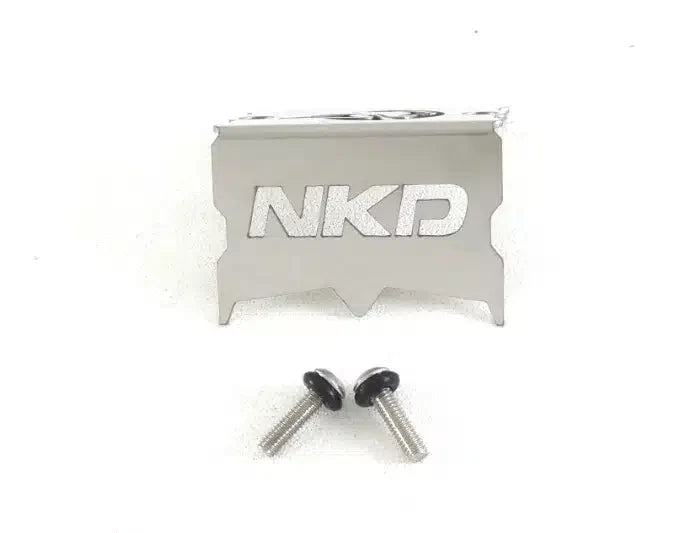 Protector Bomba Freno Delantero NKD - Cromo