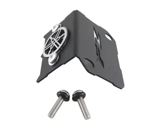Protector Bomba Freno Delantero YAMAHA FZ - Negro y Cromo [DIAGONAL]