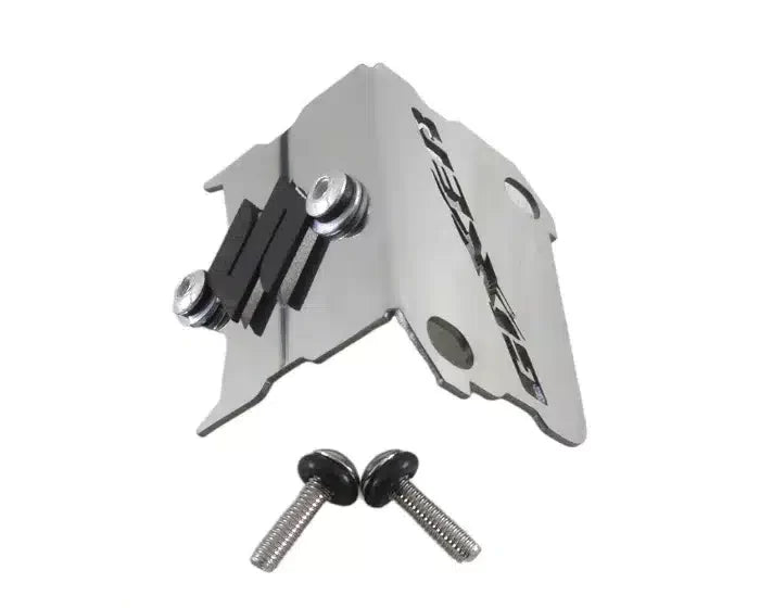 Protector Bomba Freno Delantero Gixxer - Cromo y Negro