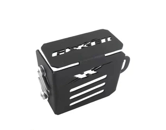 Protector Bomba Freno Trasero - Gixxer - Negro y Cromo